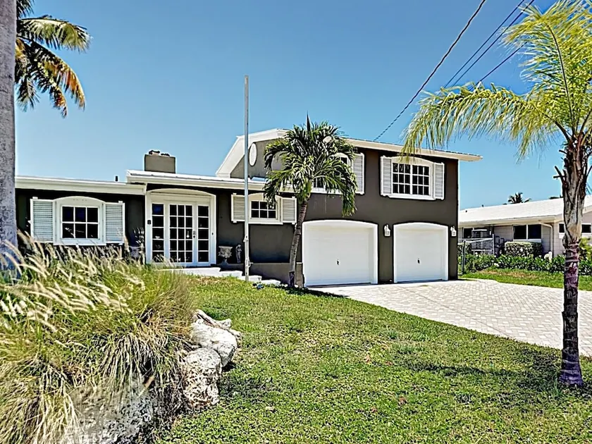 584 Marathon - 3 Br Home - Image 1