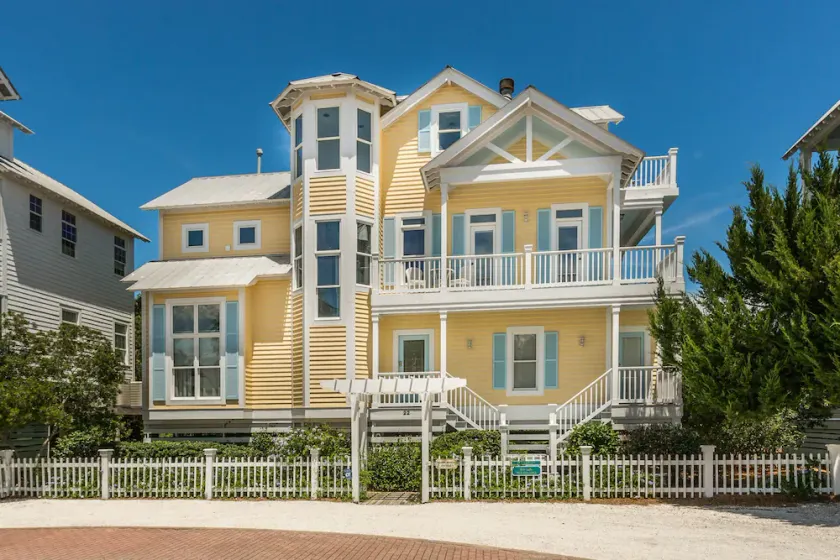 Coast Cottages by Hodnett Cooper - Image 1