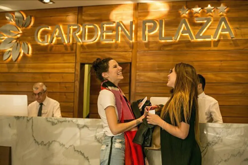 Garden Plaza - Image 1