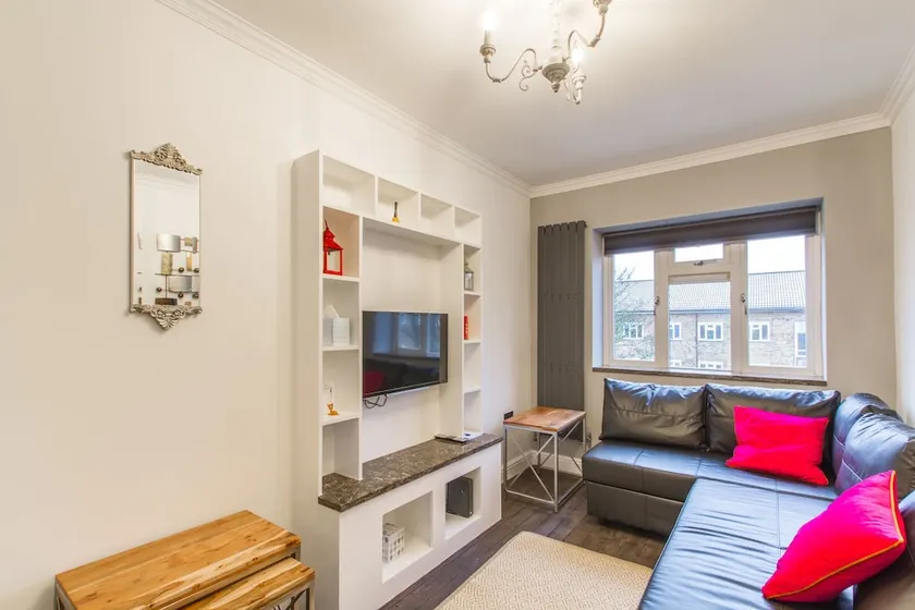 Luxury London Apartment - Image 1