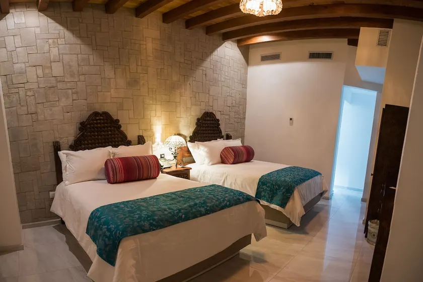 Posada De María - Image 1