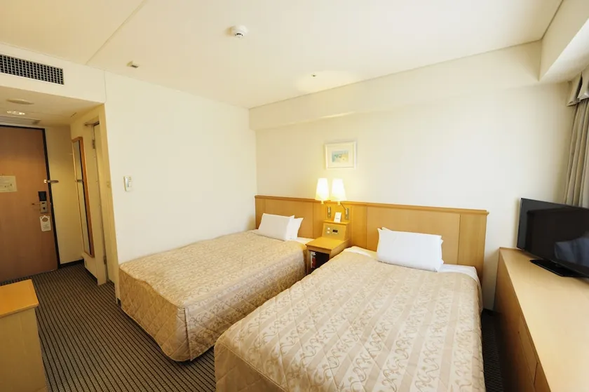 Hotel Unizo Shinbashi - Image 1