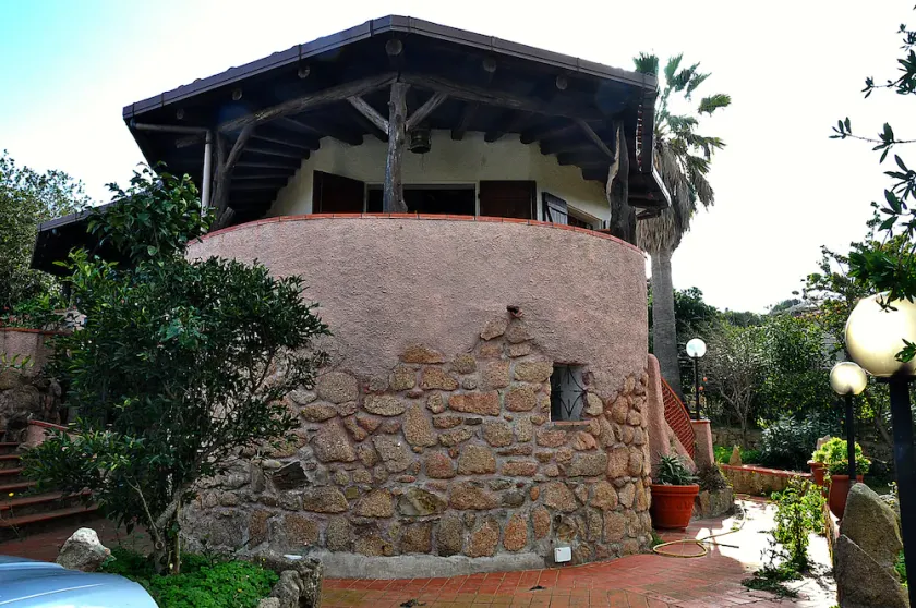 Villa-White-Rose-Baja-Sardinia - Image 1