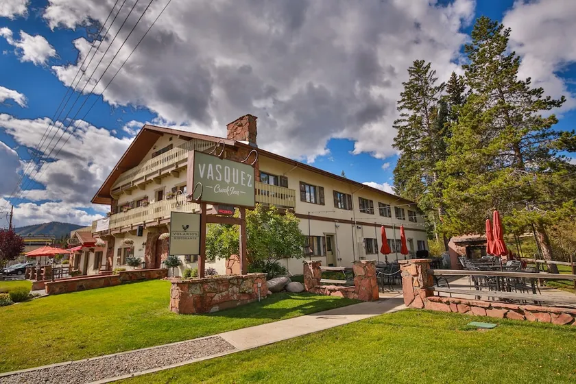 Vasquez Creek Inn - Image 1
