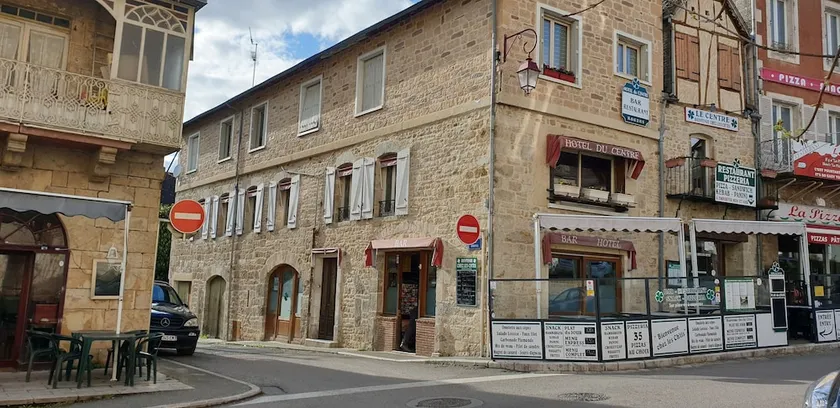 Hotel Du Centre - Image 1
