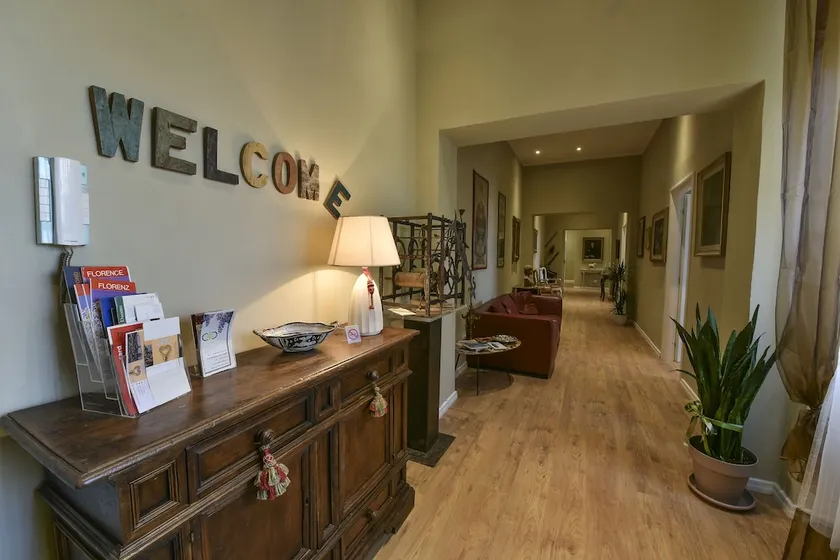 Florence Station Rooms B&B - Image 1