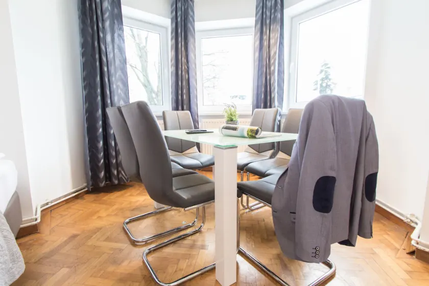 Apartment Veitingergasse - Image 1