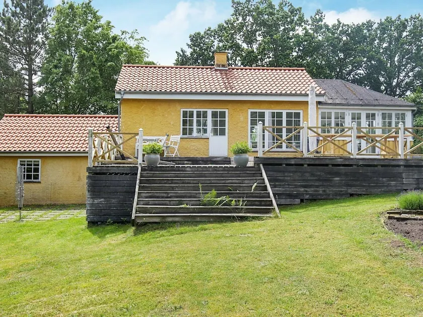 Lively Holiday Home in Hovedstaden With Terrace - Image 1