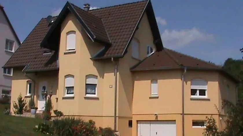 Appartement convivial et familial avec jardin, terrasse et barbecue | Vue jardin | Avec animaux admis - Image 1