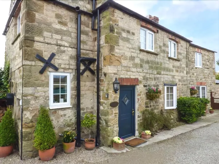 Amberley Cottage - Image 1