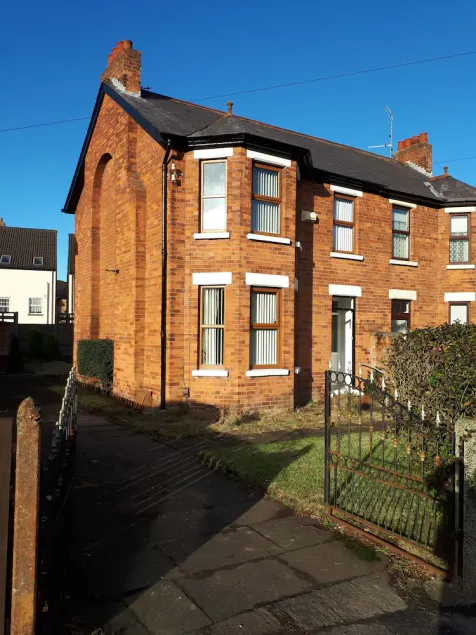 Delightful Victorian House - Image 1