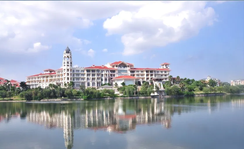 Heshan Phoenix Hotel - Image 1