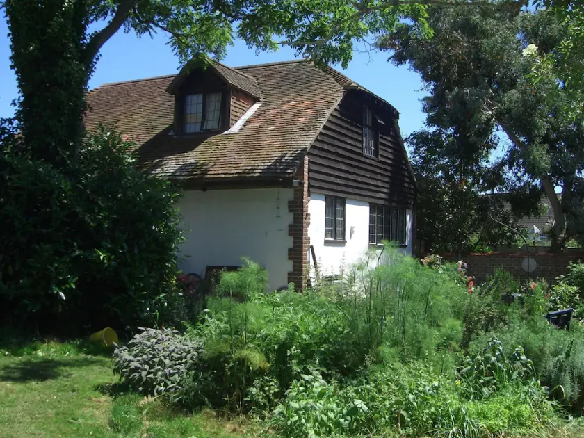 Strawberry Cottage B&B - Image 1