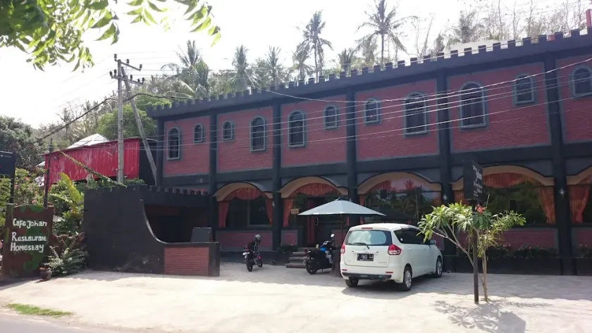 Café Johan Home Stay Senggigi - Image 1