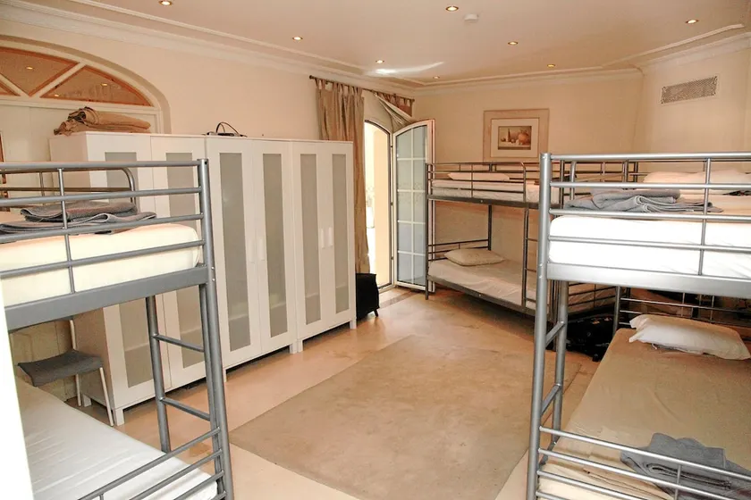 Hostel DP Albufeira - Image 1