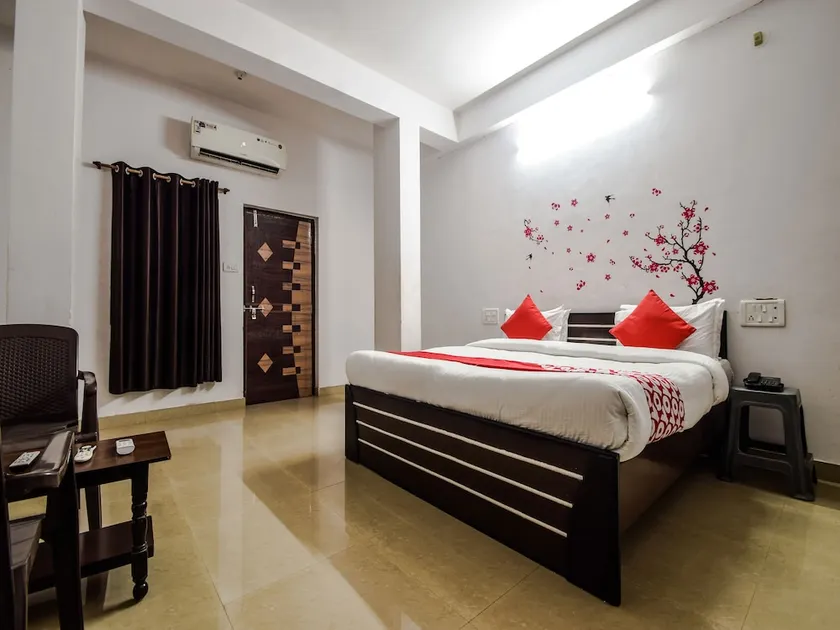 Hotel Saniya - Image 1