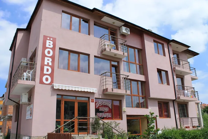Guest House Bordo - Image 1