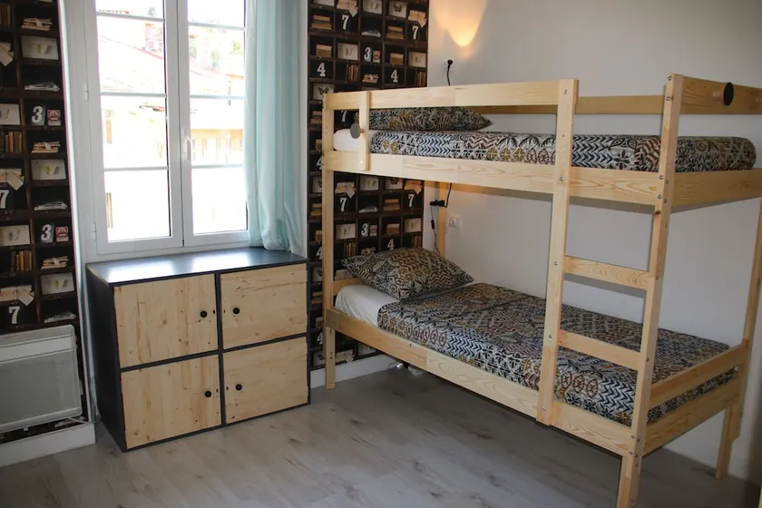 Garibaldi Bed & Breakfast - Image 1