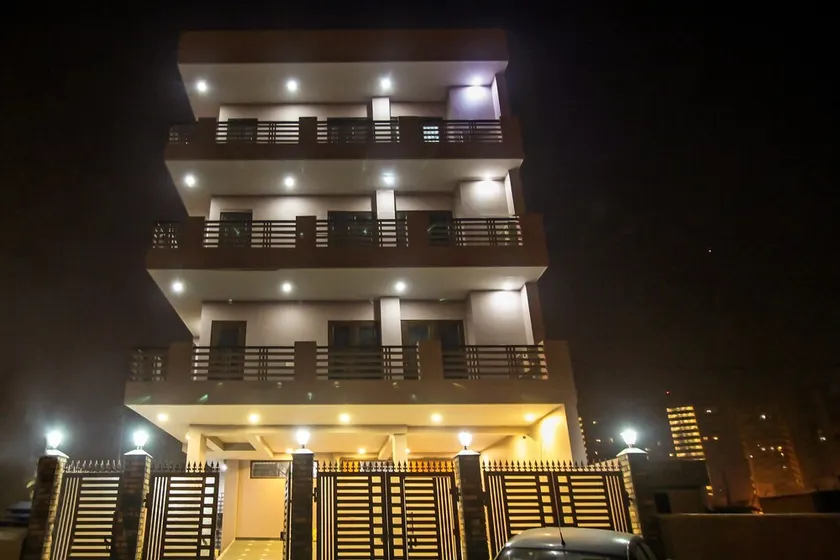 Kumar Residency by OYO Rooms - Image 1