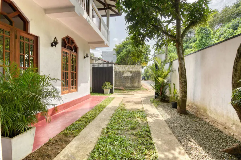 Blue Lotus Galle - Image 1