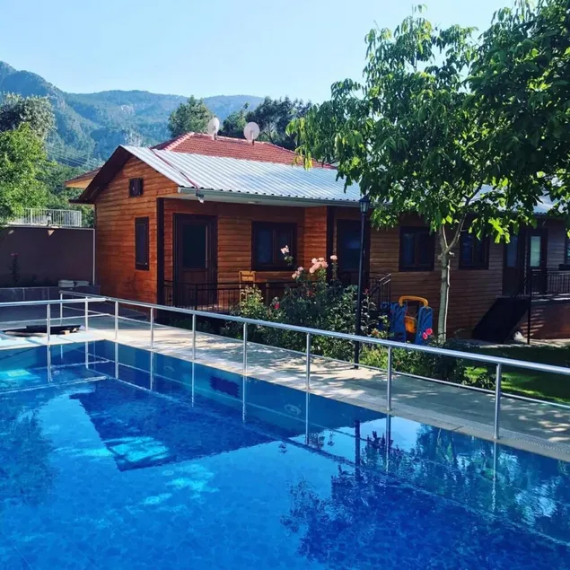 Tiny House With Shared Pool in Konyaalti - Image 1