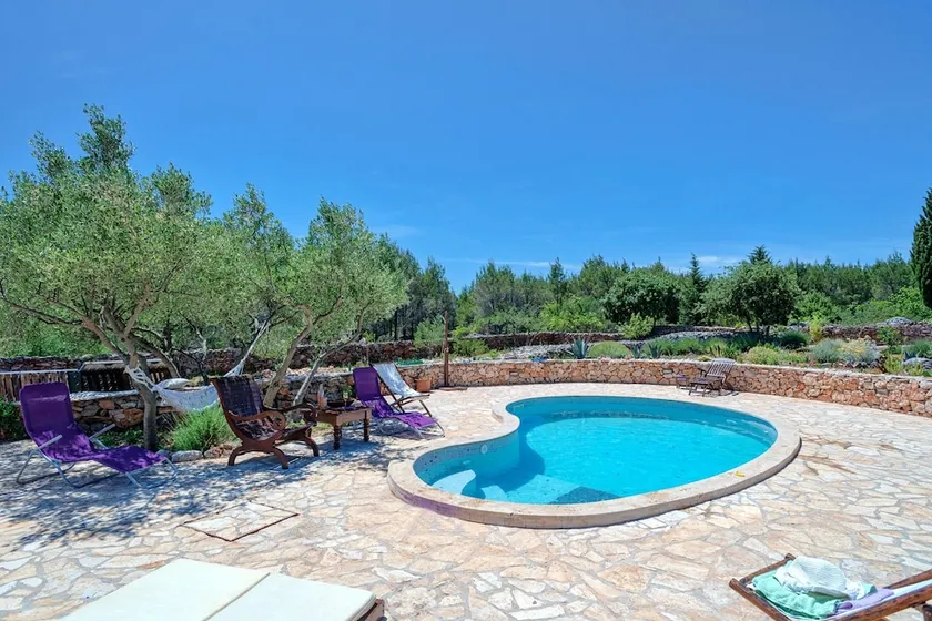 House With 2 Bedrooms in Stari Grad, With Private Pool, Furnished Terrace and Wifi - Image 1
