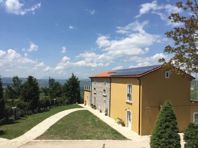 L'Albero d'Oro - Image 1