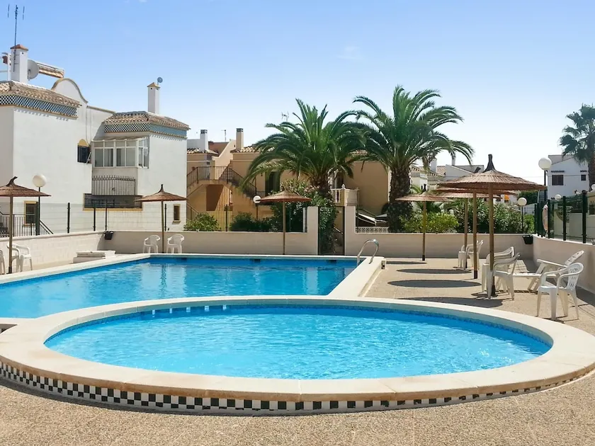 House With 2 Bedrooms in Torrevieja, With Shared Pool, Furnished Garden and Wifi - Image 1