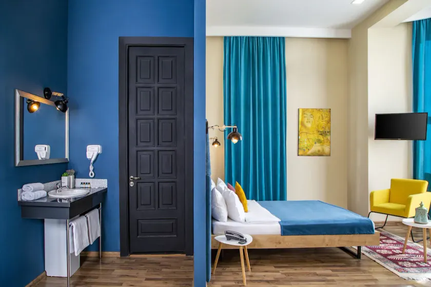 Boutique Hotel Alphabet - Image 1