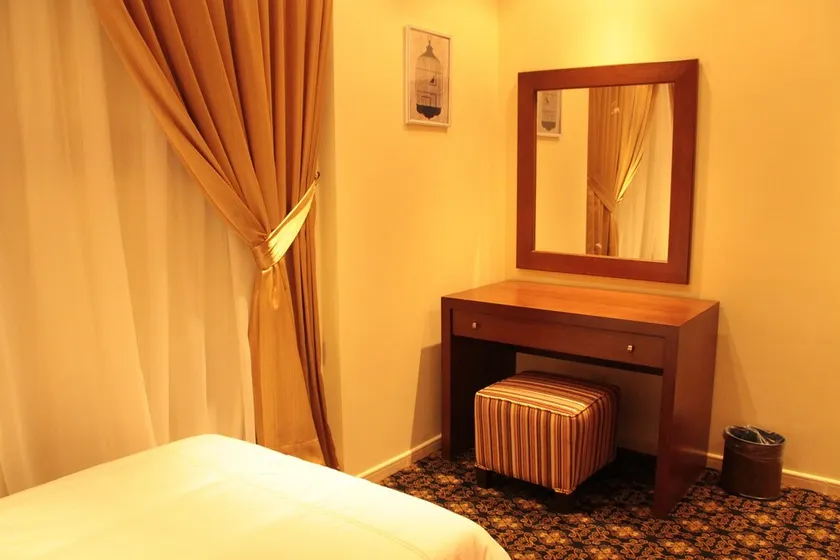 Al Rabitah Al Fondoqeiah Apartments - Image 1