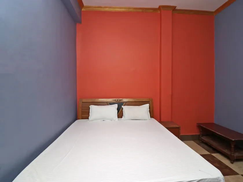 SPOT ON 38000 Vaidehi Bhawan - Image 1