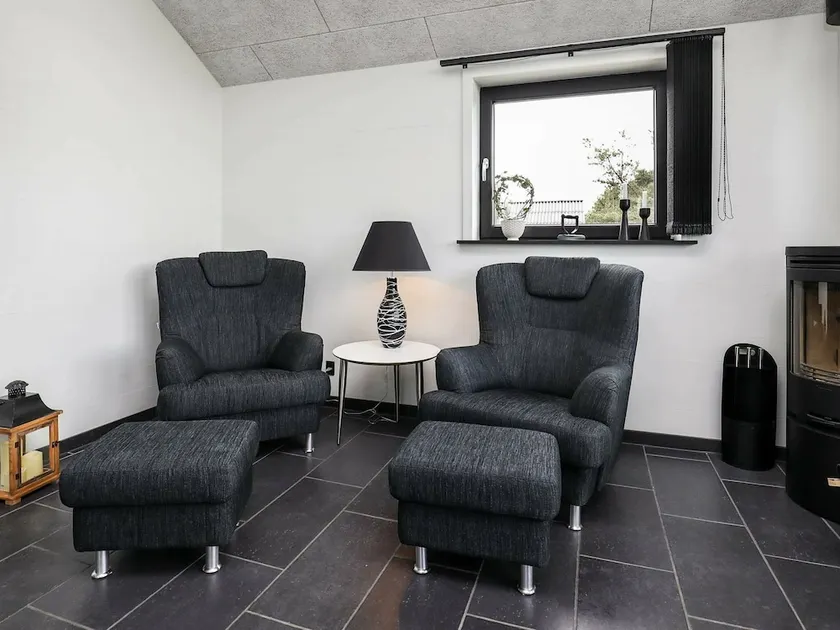 Comfy Holiday Home in Thisted With Whirlpool - Image 1