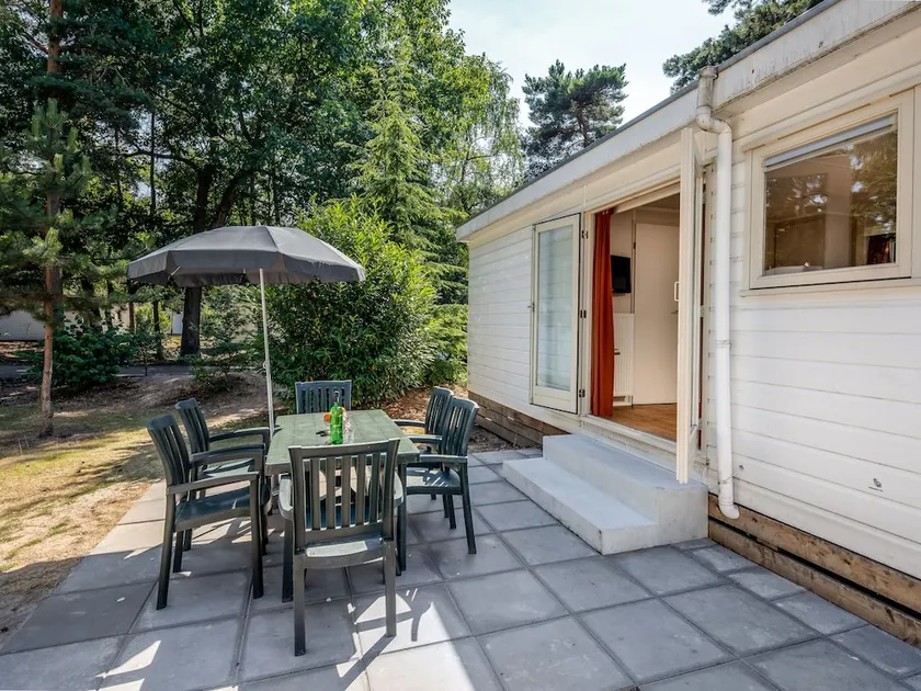 Well furnished chalet with WiFi, in natural surroundings - Image 1