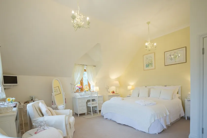 Higher Gitcombe Boutique Bed And Breakfast - Image 1