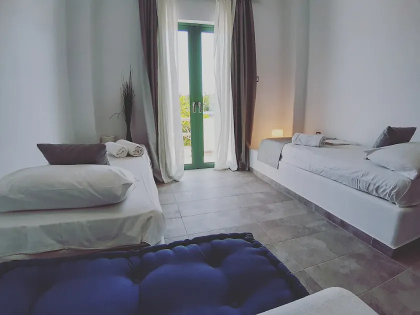 Filio Guesthouse - Image 1