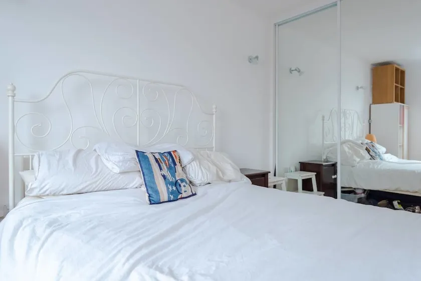 Great Sized Quirky 1 Bedroom Apartment - Image 1