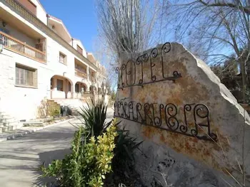 Hotel Peñarrubia - Image 1