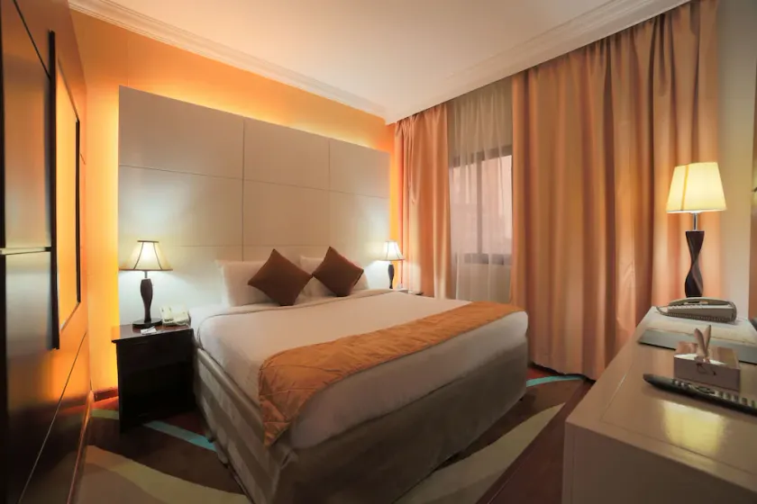 Mobark Plaza Hotel Makkah - Image 1