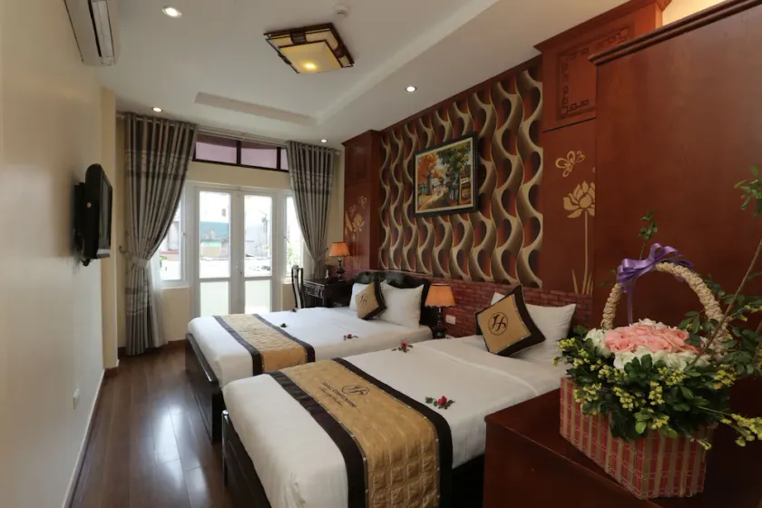 Hanoi Golden Charm Hotel - Image 1