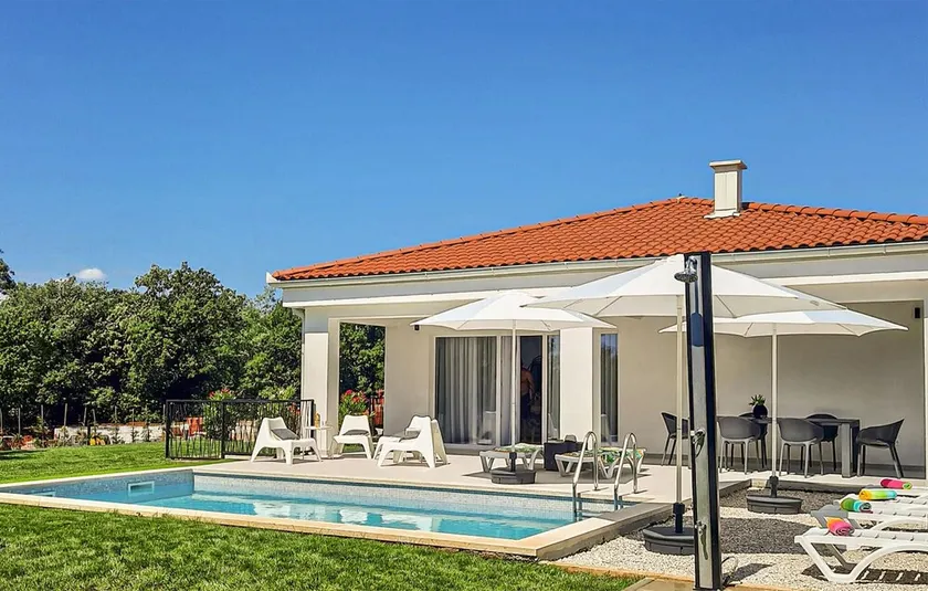 Amazing Home in Nedescina With Outdoor Swimming Pool, Wifi and 3 Bedrooms - Image 1