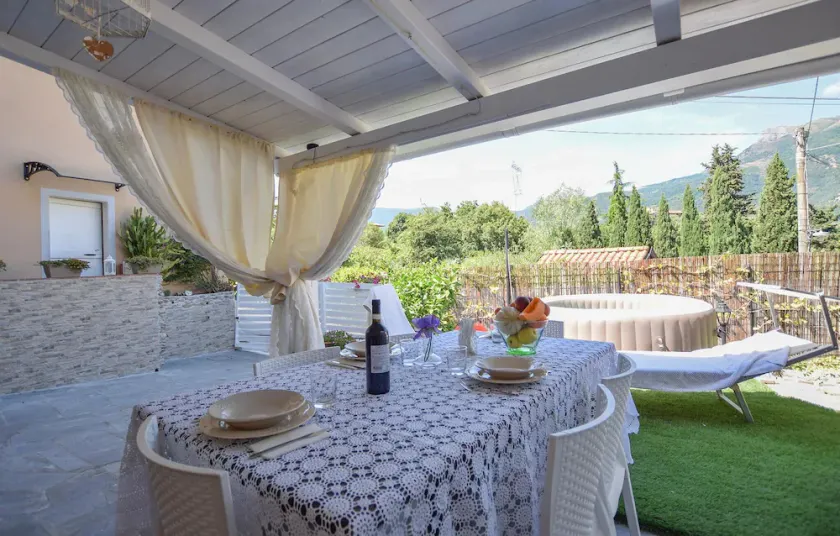 Awesome Home in Loc. Pontemazzori With Jacuzzi, Wifi and 2 Bedrooms - Image 1