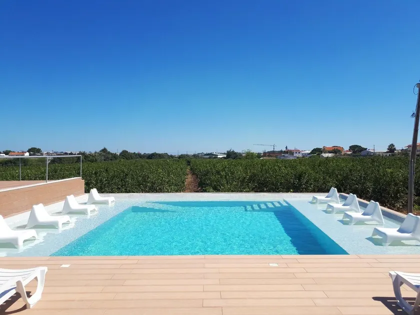 Casa con terrazza, piscina e barbecue | Vista sul giardino - Image 1