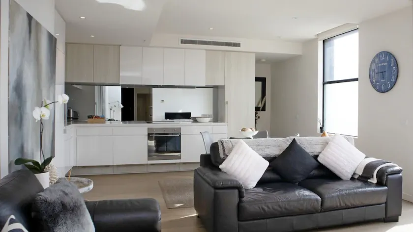 The Kew Apartment - Image 1
