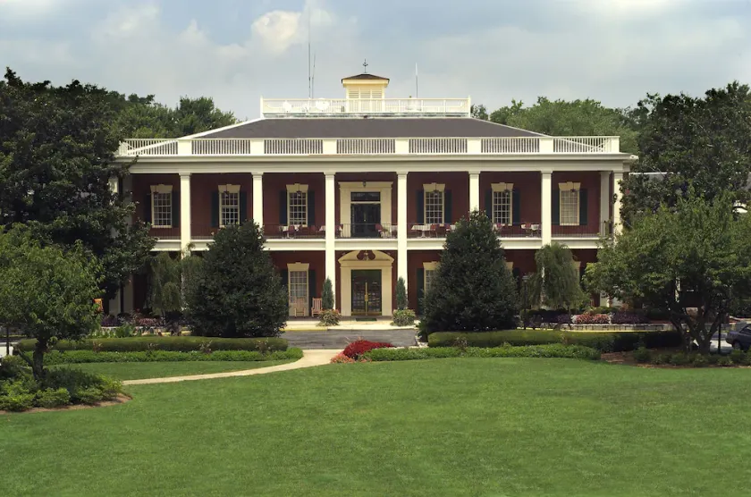 The Inn at Stone Mountain Park - Image 1