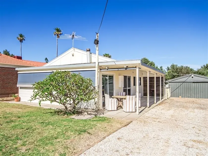 Boat House - Image 1