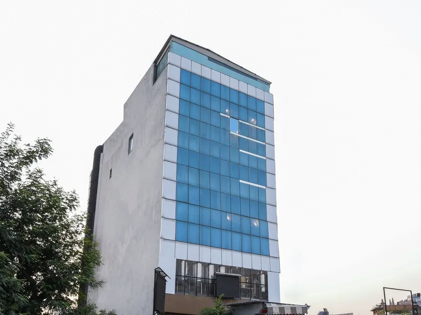 City Galaxy Inn By OYO Rooms - Image 1