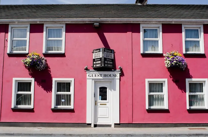 Kenny's Guest House - Image 1