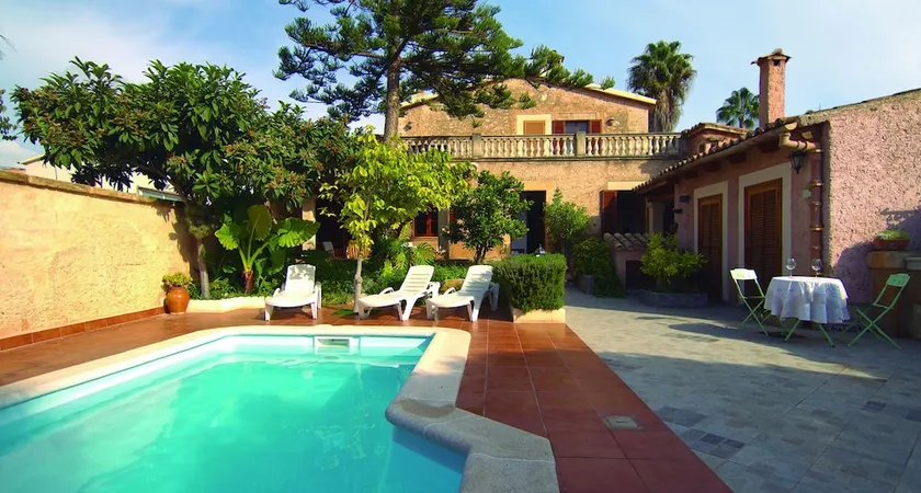 Large Mallorcan Villa - Image 1