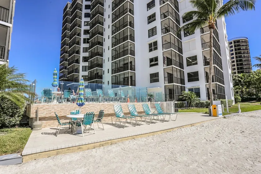 Island Winds Condominium - Image 1
