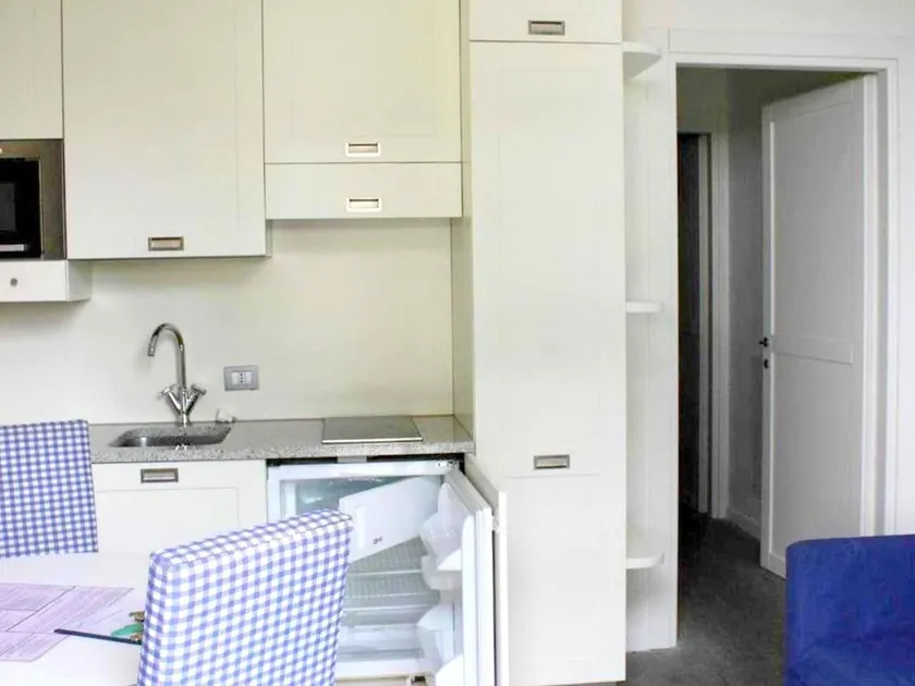 Elegant Apartment in Meina with Lake View - Image 1